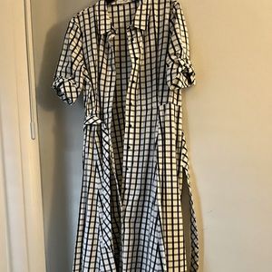 Calvin Klein Long shirt with ribbon like tied sleeves